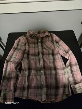 Women's Pink Plaid Button-Front Shirt - Casual Everyday